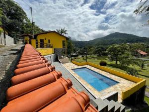 Casa do Lagoの敷地内または近くにあるプール