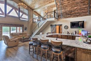 Whiskey Barrel Ranch with Grill and Fire Pit!