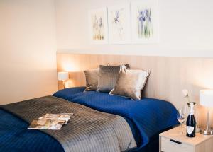 Posteľ alebo postele v izbe v ubytovaní Harmonia Apartamenty Ustroń + 37 fotografií
