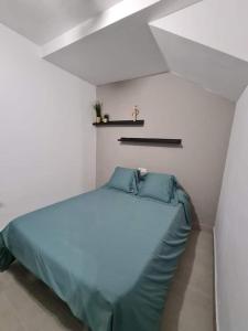 Postel nebo postele na pokoji v ubytování CASCAIS BEACH