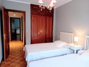 Postel nebo postele na pokoji v ubytování APARTAMENTO ALFICA VUT-981-AS