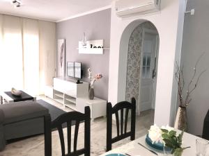 Część wypoczynkowa w obiekcie Residencial las Flores Marbella