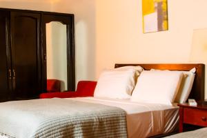 Кровать или кровати в номере The Stafford Lodge