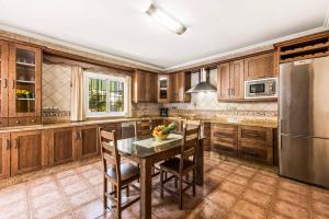 Kuchyňa alebo kuchynka v ubytovaní Villa Sol Nerja