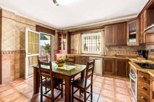 Kuchyňa alebo kuchynka v ubytovaní Villa Sol Nerja