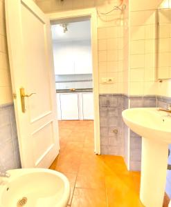Kúpeľňa v ubytovaní Comfortable studio old town, parking optional
