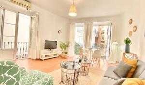 A television and/or entertainment centre at SuperB Apartment in downtown of Sevilla ,parking optional, Top !!