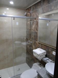 Koupelna v ubytování Hotel Esmeralda Plaza