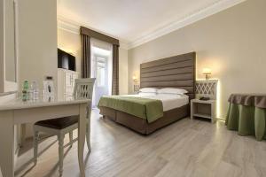 Postel nebo postele na pokoji v ubytování BB Hotels Smarthotel Bailey's