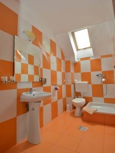 Et badeværelse på Pensiunea Marina