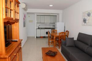 Kuchnia lub aneks kuchenny w obiekcie APCOSTAS Zafiro - Calpe