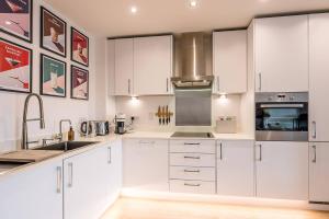 Harland Court Apartment