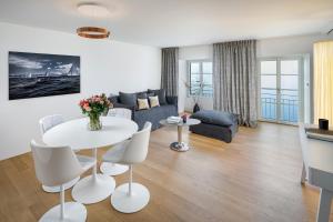 Posezení v ubytování La Colombe Boutique Hotel