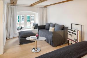 Posezení v ubytování La Colombe Boutique Hotel