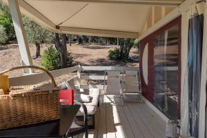 Posezení v ubytování Be Vedetta - Relais & Glamping - Adult Only
