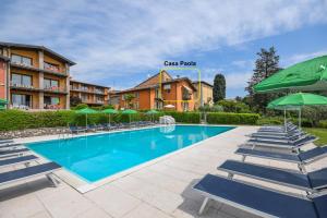 The swimming pool at or close to Residence Corte Ferrari -Ciao Vacanze-