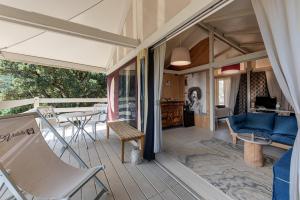 Posezení v ubytování Be Vedetta - Relais & Glamping - Adult Only