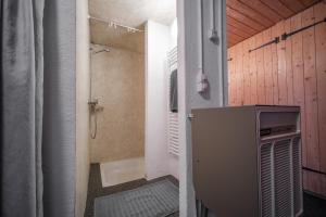Koupelna v ubytování Chalet Höckli Wohnung 2.