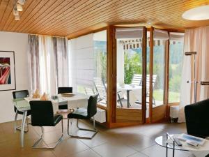 Fotografie z fotogalerie ubytování Apartment Chesa Piz Cotschen 2 by Interhome v destinaci Pontresina