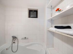 Kúpeľňa v ubytovaní Holiday Home Benešov nad Černou by Interhome