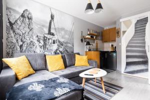 Kuchyňa alebo kuchynka v ubytovaní Apartamenty Na Wilcznik Zakopane