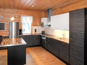 Foto da galeria de Holiday Home Lammassaari by Interhome em Kuusjärvi