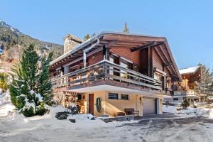 Splošen pogled na gorovje oz. razgled na gore, ki ga ponuja brunarica