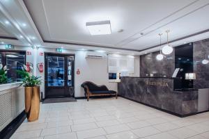 Lobby alebo recepcia v ubytovaní Miejsca noclegowe i Restauracja Kamiński