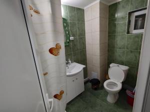 Koupelna v ubytování Casa Leny