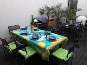Fotografie z fotogalerie ubytování Patio2 Pézenas CENTRE il y a plus cher mais c est moins bien v destinaci Pézenas