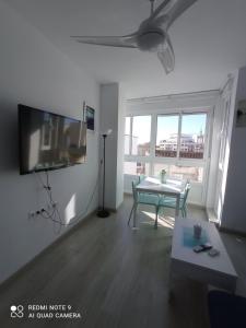 Zdjęcie z galerii obiektu Apartamento Con Encanto 'Larios Street II' w Maladze