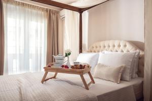 Posteľ alebo postele v izbe v ubytovaní Maison Downtown Luxury Apartments!