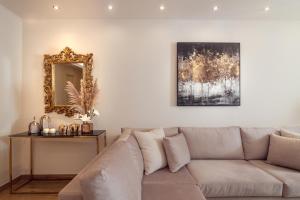 Posedenie v ubytovaní Maison Downtown Luxury Apartments!