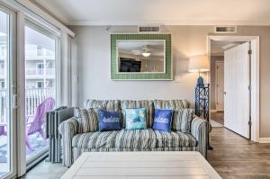 Posezení v ubytování Ocean City Condo Spacious Balcony, Walk to Beach!
