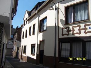 Afbeelding uit fotogalerij van Geary Ferienwohnung in Klotten