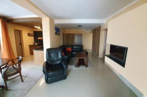 Posezení v ubytování Snowhouse rodinné apartmány s balkónom 100m2