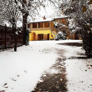 Agriturismo Podernuovo during the winter