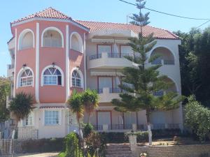 Hoone, kus korterhotell asub