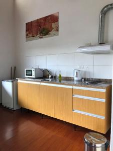 Una cocina o kitchenette en La Domanda