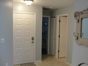 Vacation Rental Village Des Pins, Close to beaches in Sarasota FL