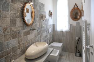 A bathroom at B&B Rabbit