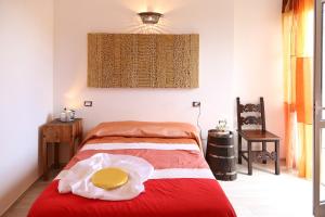 A bed or beds in a room at B&B Rabbit