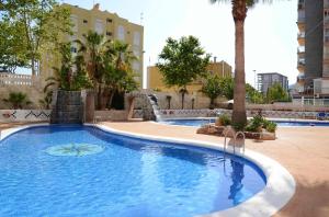 Basen w obiekcie APCOSTAS Turquesa Playa - Calpe lub w pobliżu