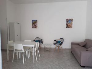 Et opholdsområde på Casa Picci By Cala Salento + 7 billeder