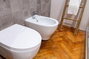 Kúpeľňa v ubytovaní Appartamento Nuovissimo Per 4 Ospiti + Wi-Fi