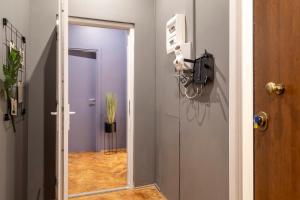 Fotografia z galérie ubytovania Appartamento Nuovissimo Per 4 Ospiti + Wi-Fi v destinácii Trieste