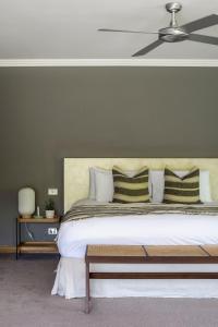 Cedars Mount View (Adults Only)客房内的一张或多张床位