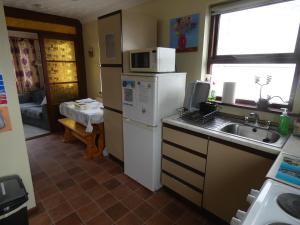 A kitchen or kitchenette at Ferney Croft