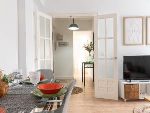 Televízia a/alebo spoločenská miestnosť v ubytovaní Nayber Gavia - Nuevo y centrico apartamento en Cordoba