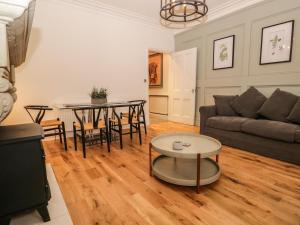 Χώρος καθιστικού στο Stones Throw